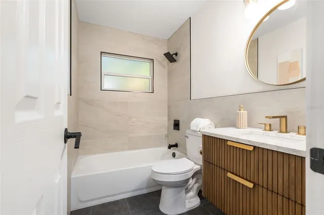 $330,000 | 5630 Northwest 27th Terrace, Gainesville, FL 32653