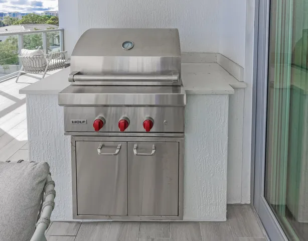 $25,000 | 485 East Royal Palm Road, Unit 403, Boca Raton, FL 33432