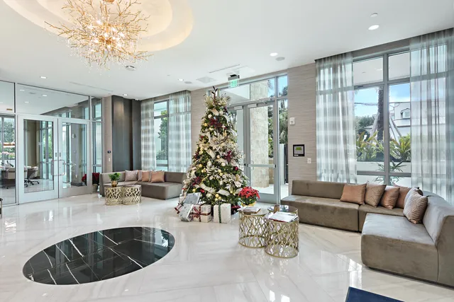 $25,000 | 485 East Royal Palm Road, Unit 403, Boca Raton, FL 33432