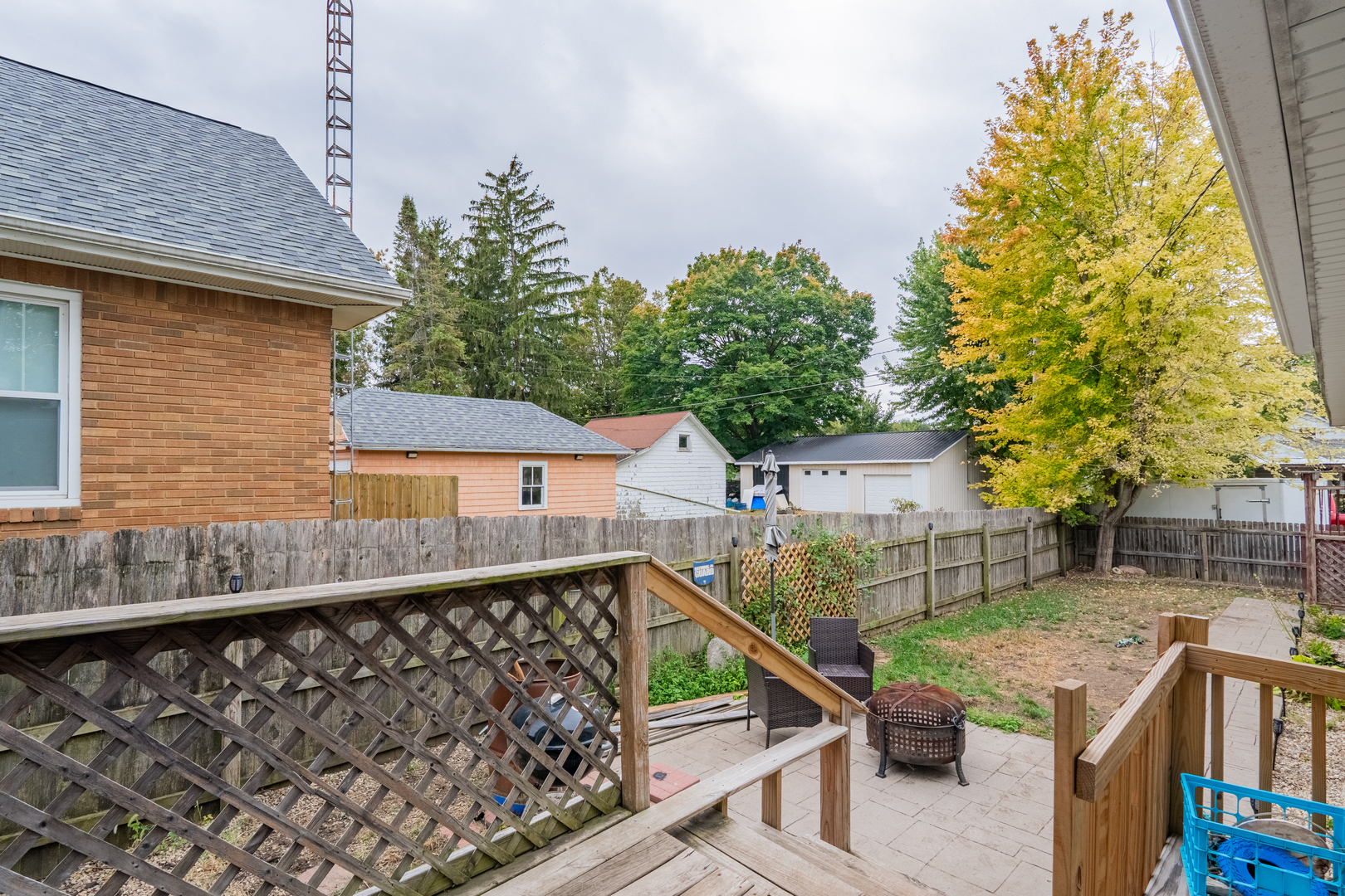 310 South Pleasant Street Princeton, IL 61356 - Photo 27 of 36 a view of a house with a wooden fence