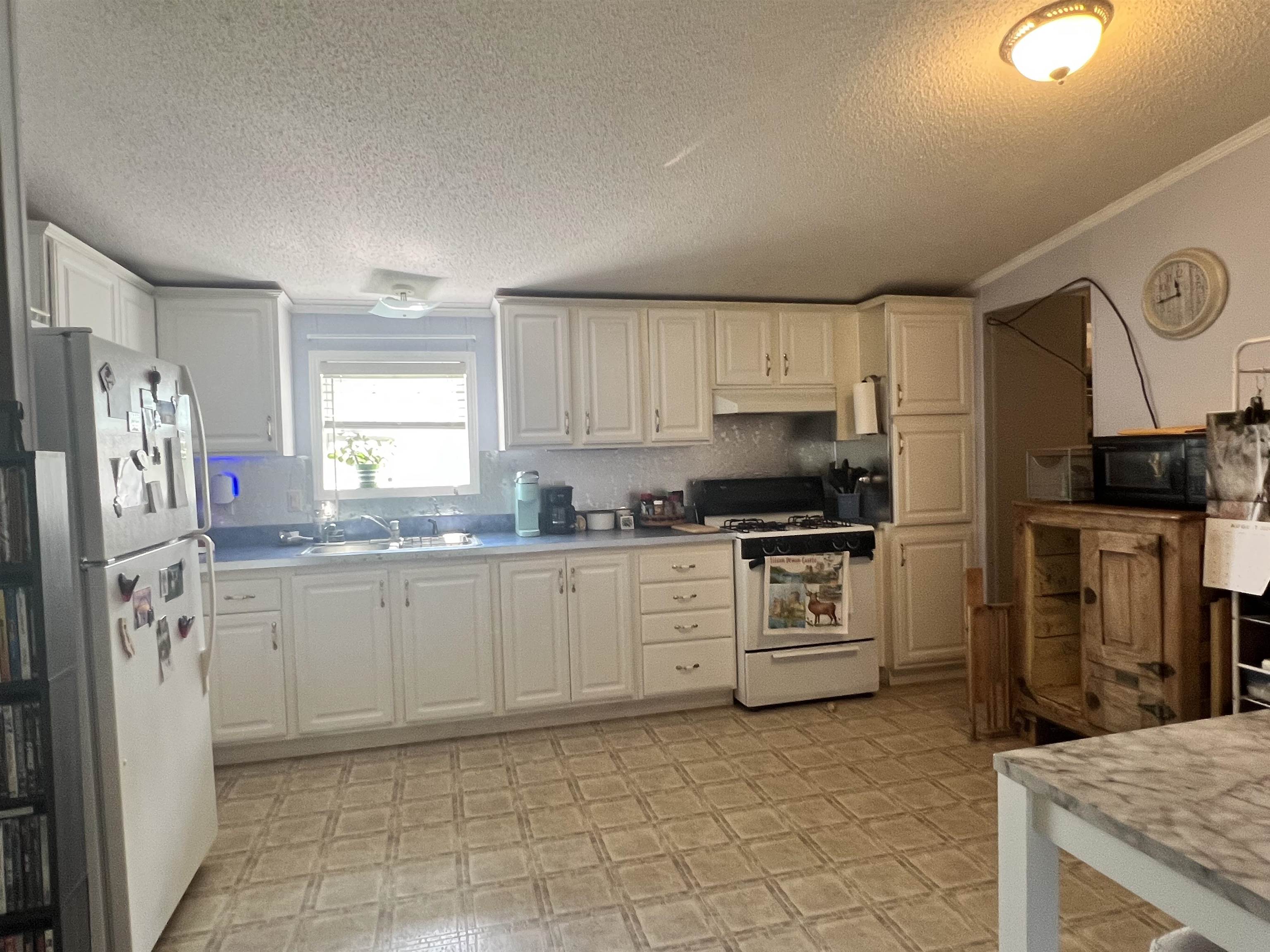 4556 Oberlin Road Gladwin, MI 48624 - Photo 4 of 31