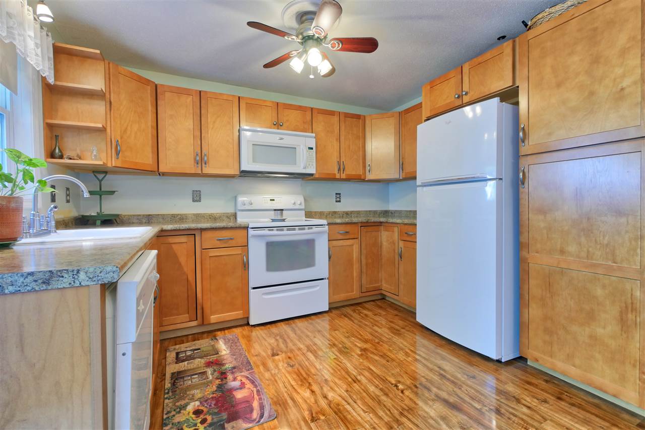 1025 South Mammoth Road, Unit 3 Manchester, NH 03109 - Photo 18 of 29