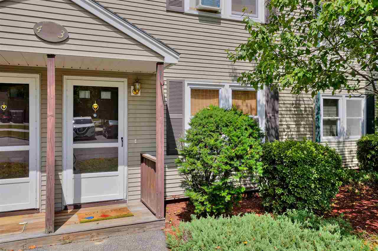 1025 South Mammoth Road, Unit 3 Manchester, NH 03109 - Photo 3 of 29