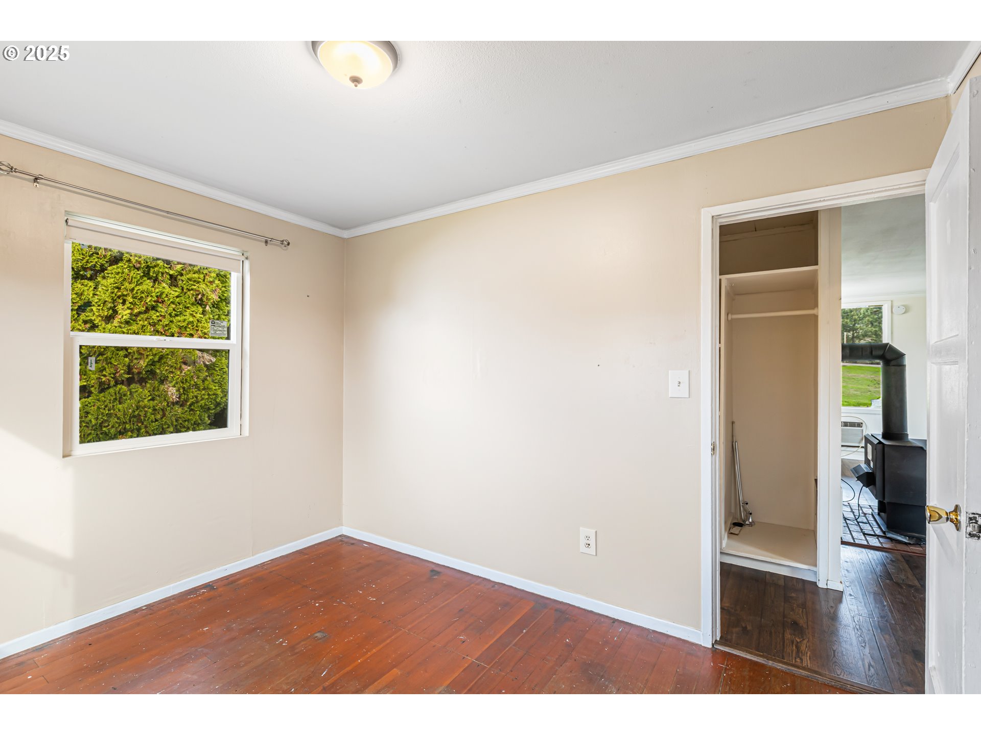 532 2nd Street Elkton, OR 97436 - Photo 26 of 32