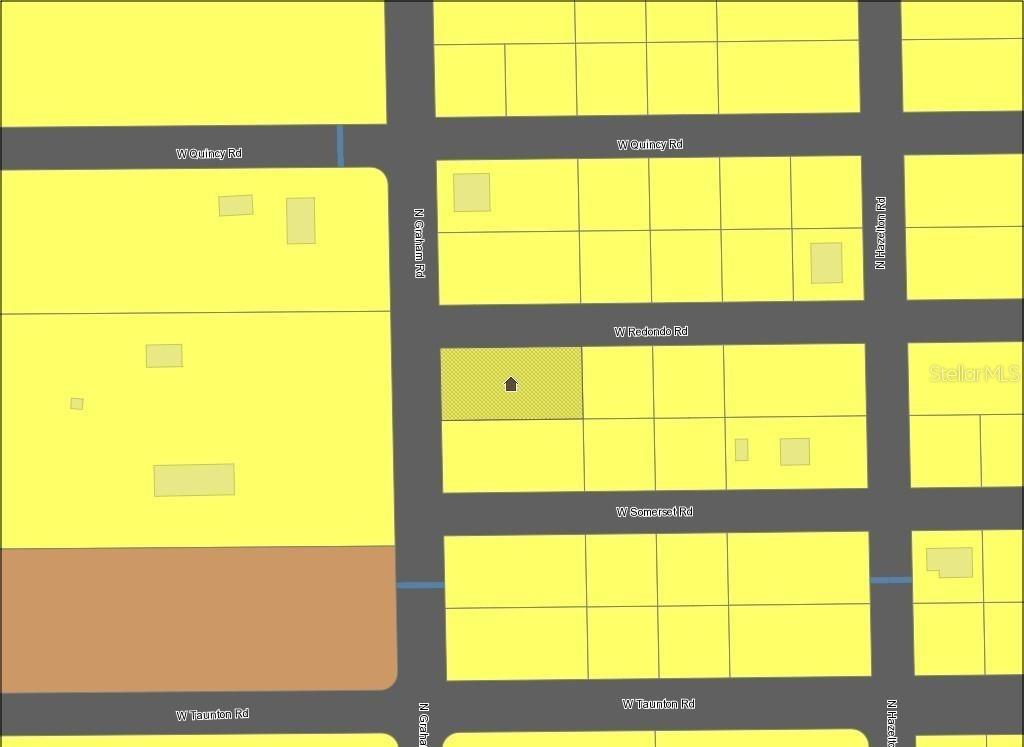 3021 West Redondo Road Avon Park, FL 33825 - Photo 3 of 7 a view of a large window with an outdoor space