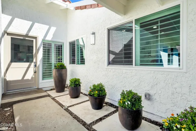 $1,092,000 | 2679 Lakewood Place, Westlake Village, CA 91361