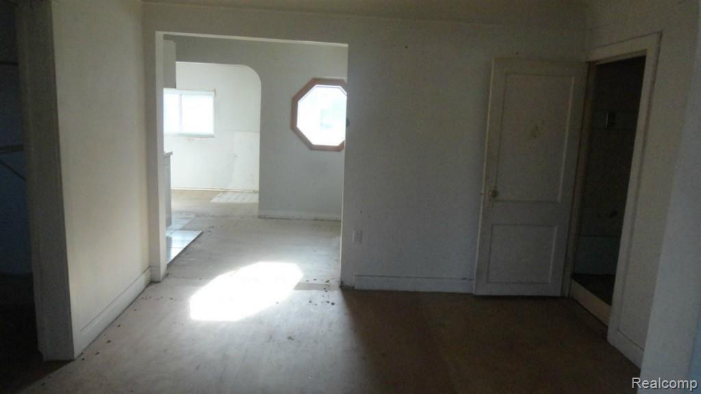 3128 North Belsay Road Flint, MI 48506 - Photo 12 of 22 DSC09741.jpg