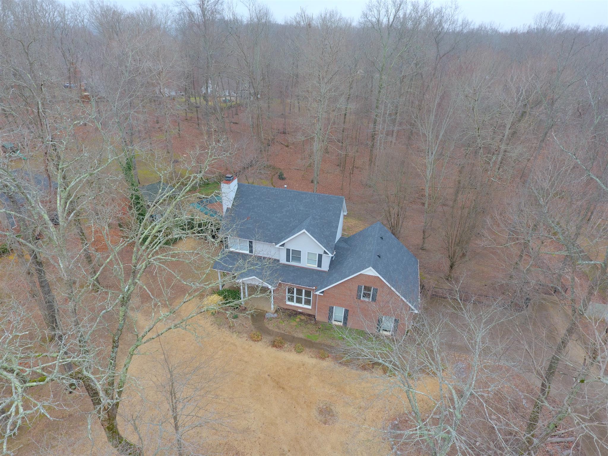 339 Eastside Road Burns, TN 37029 - Photo 3 of 24 Gallery Image 3