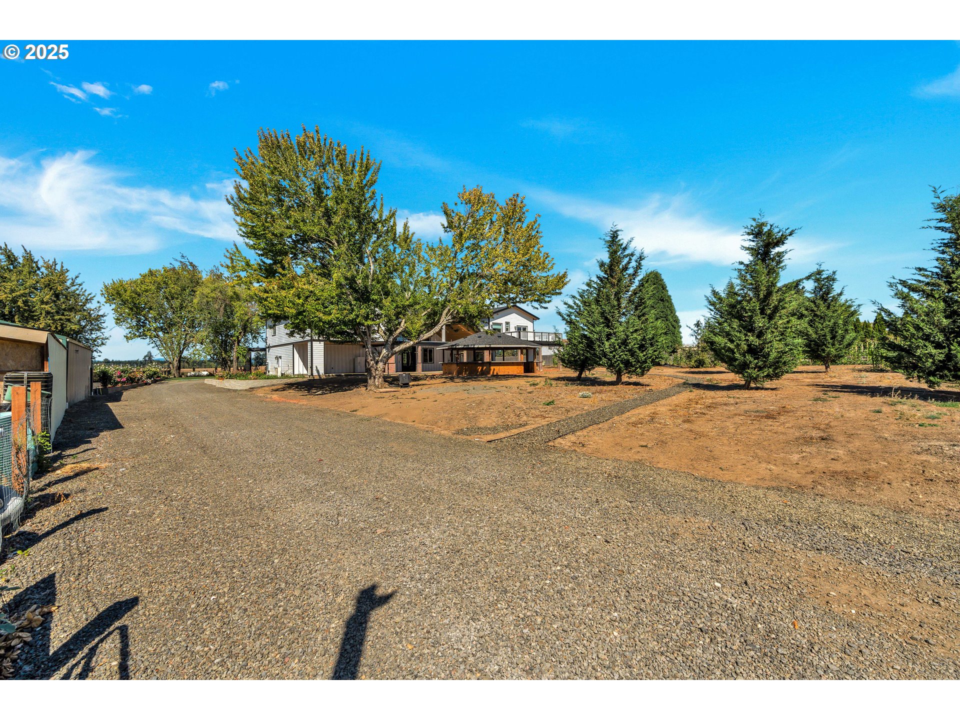 6560 Southwest Rood Bridge Road Hillsboro, OR 97123 - Photo 34 of 45 Gallery Image 34
