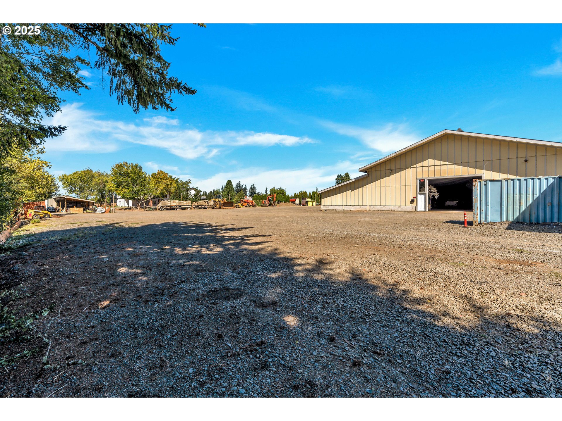 6560 Southwest Rood Bridge Road Hillsboro, OR 97123 - Photo 36 of 45 Gallery Image 36