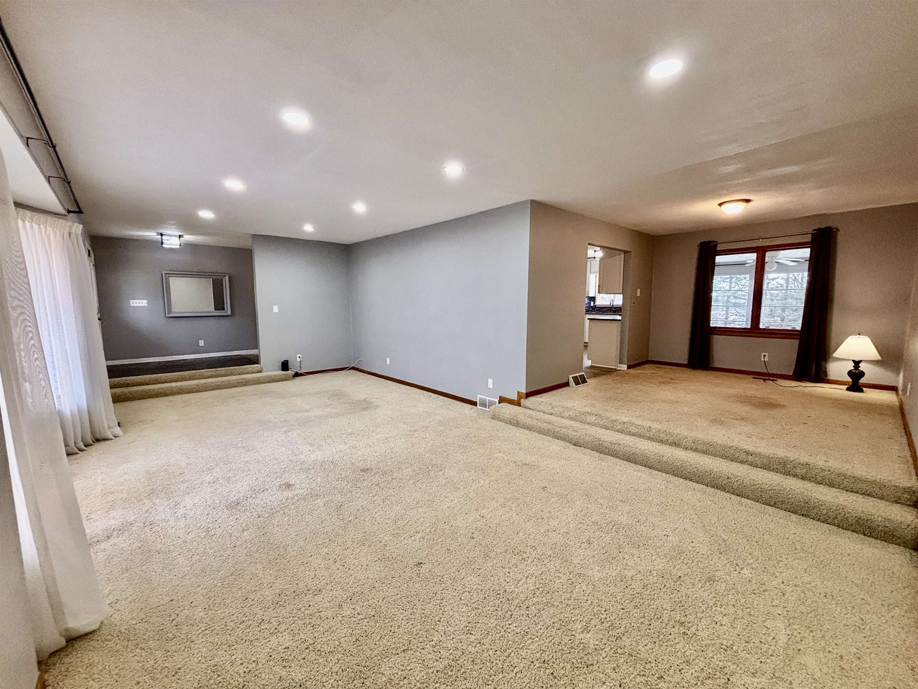 10110 Beaver Valley Road Belvidere, IL 61008 - Photo 11 of 37 Gallery Image 11
