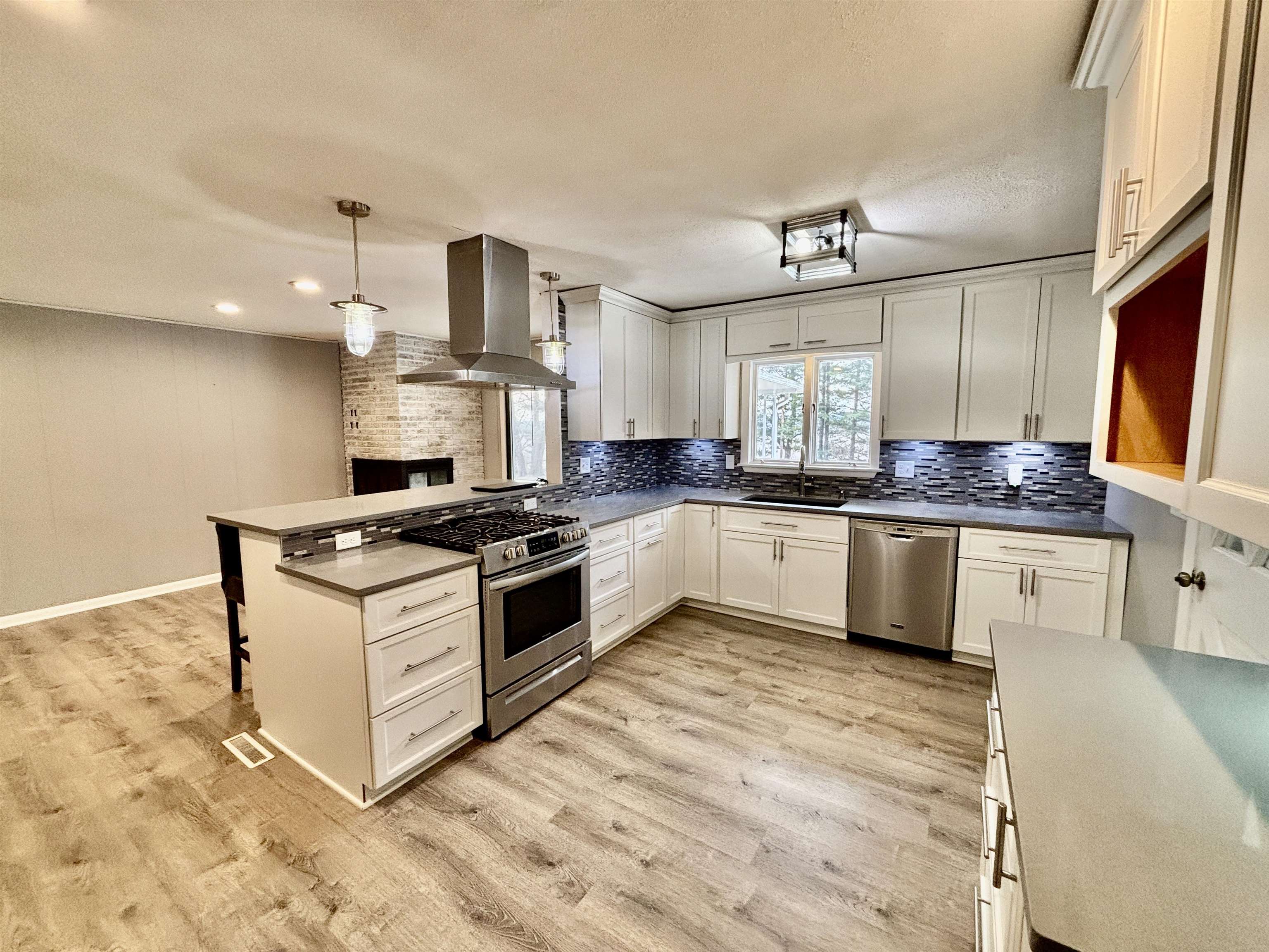 10110 Beaver Valley Road Belvidere, IL 61008 - Photo 13 of 37 Gallery Image 13