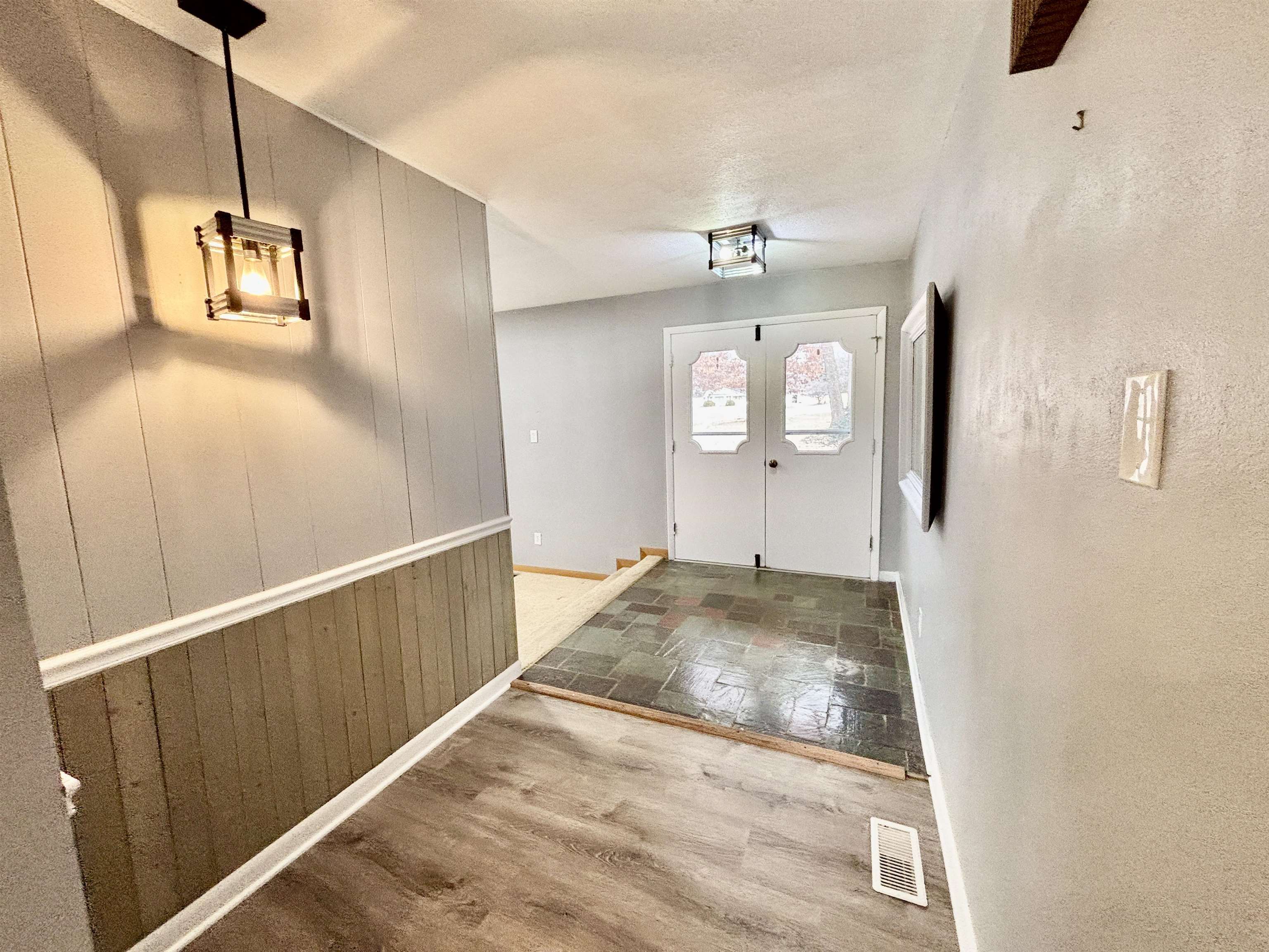 10110 Beaver Valley Road Belvidere, IL 61008 - Photo 6 of 37 Gallery Image 6