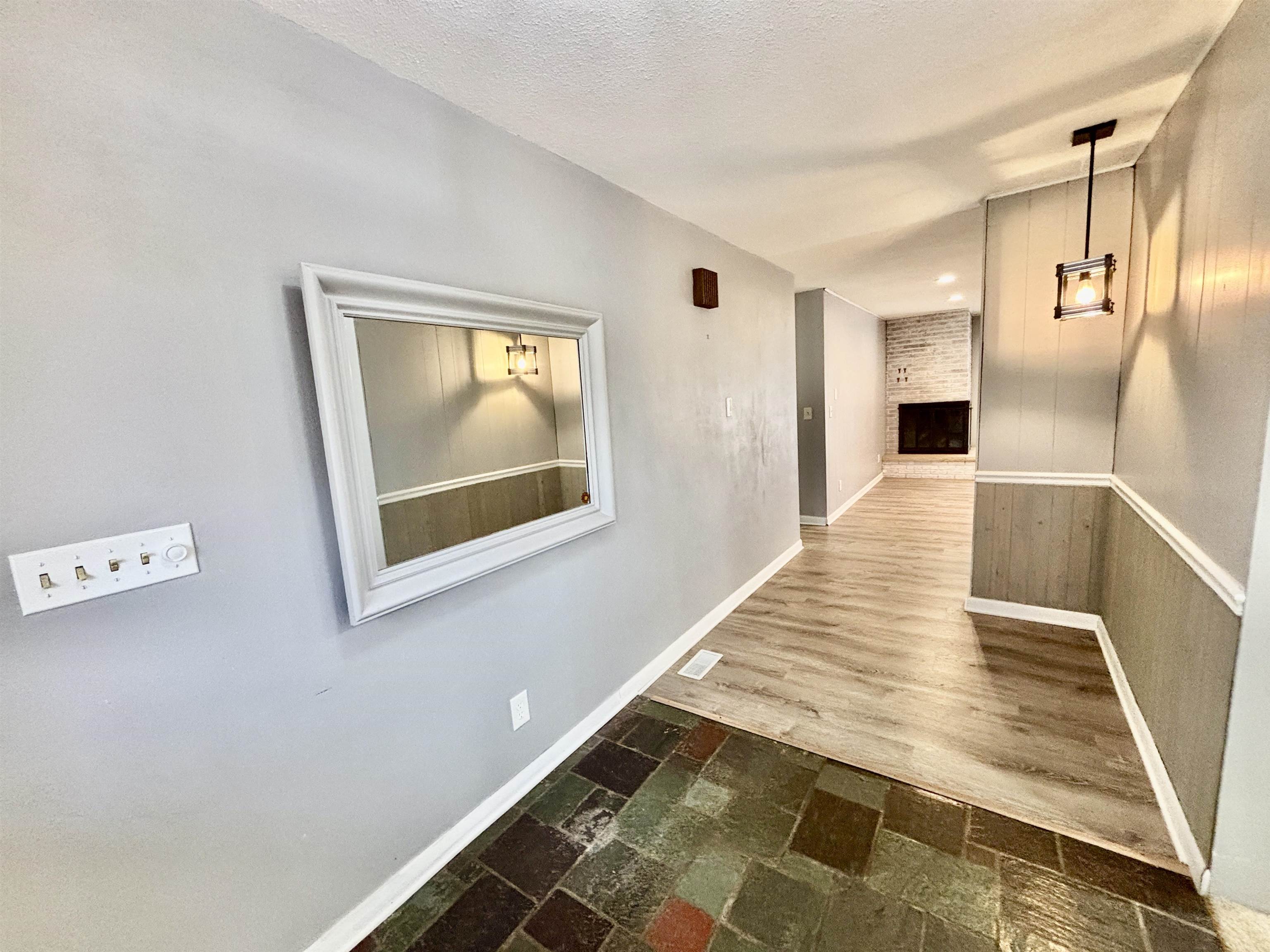 10110 Beaver Valley Road Belvidere, IL 61008 - Photo 7 of 37 Gallery Image 7