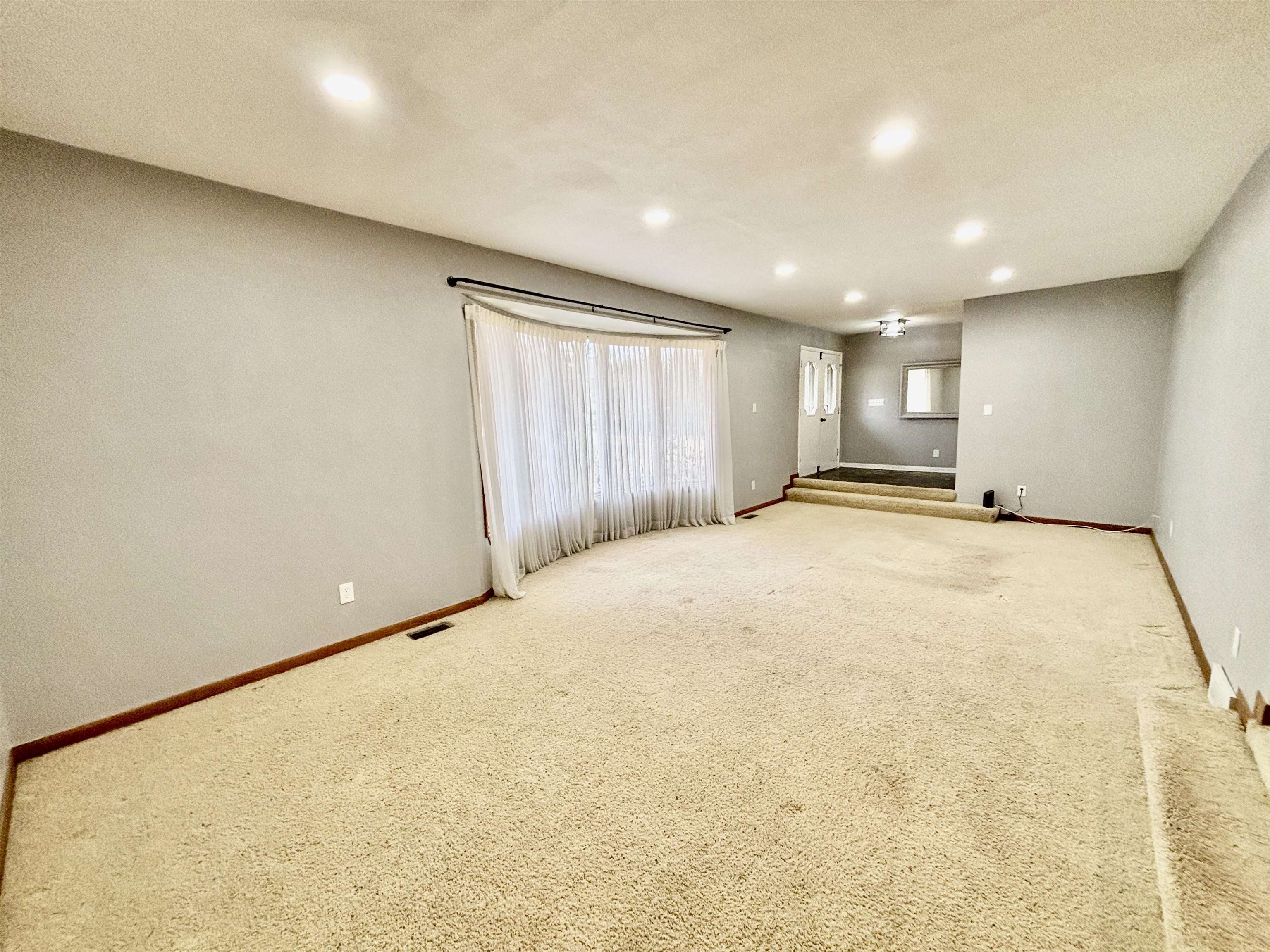 10110 Beaver Valley Road Belvidere, IL 61008 - Photo 8 of 37 Gallery Image 8