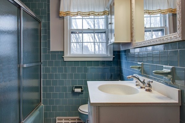 197 Shaw Farm Road Holliston, MA 01746 - Photo 18 of 28 Gallery Image 18