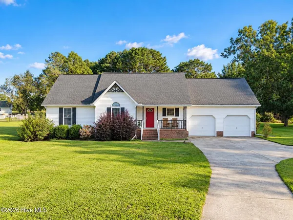 $399,000 | 107 Poplarwood Drive, Currituck, NC 27929