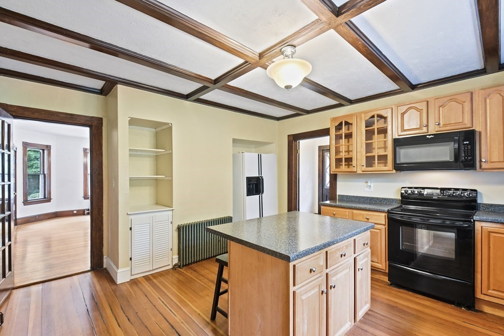 22 Clinton Street Woburn, MA 01801 - Photo 11 of 37 Gallery Image 11