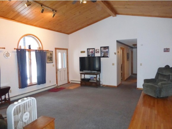 2804 North Jay Road Jay, VT 05859 - Photo 3 of 27 Gallery Image 3