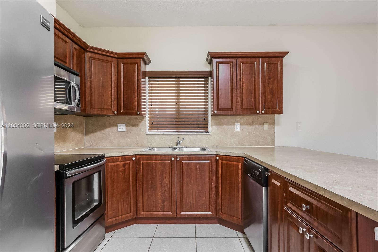 213 Southwest 15th Place Homestead, FL 33030 - Photo 7 of 15