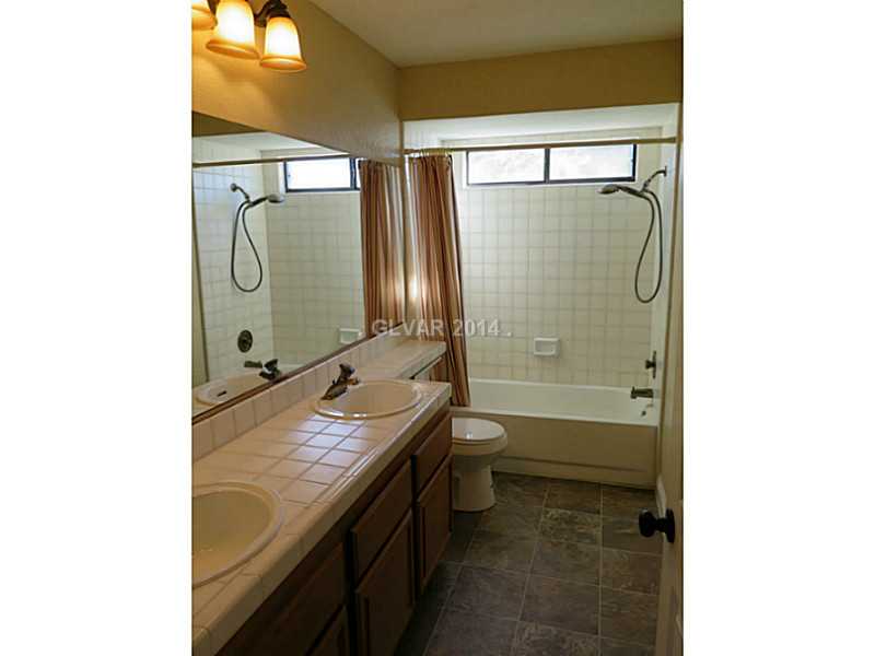 388 Rushing Creek Court Henderson, NV 89014 - Photo 21 of 35 Bathroom.