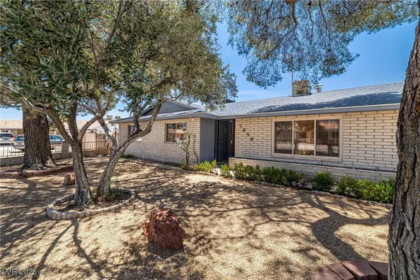 $719,900 | 3090 Westwind Road, Las Vegas, NV 89146