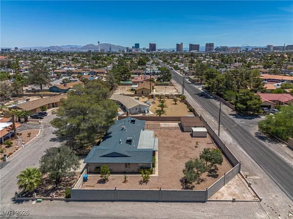 $719,900 | 3090 Westwind Road, Las Vegas, NV 89146
