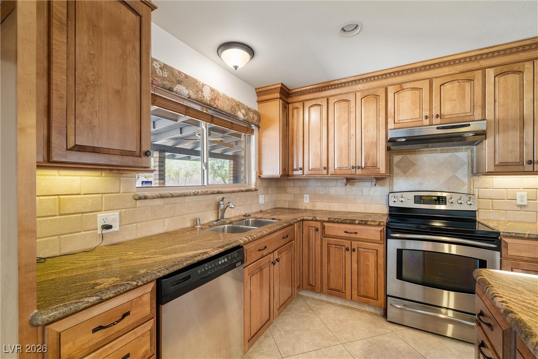 3090 Westwind Road Las Vegas, NV 89146 - Photo 9 of 49