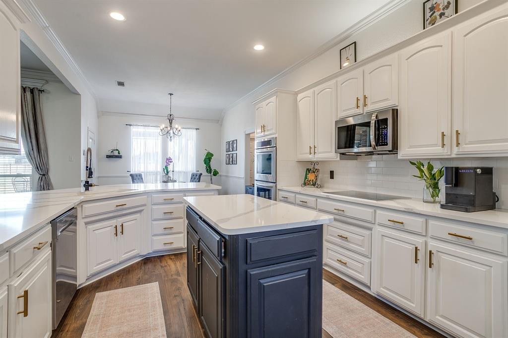 1008 Dapple Gray Road Crowley, TX 76036 - Photo 17 of 40