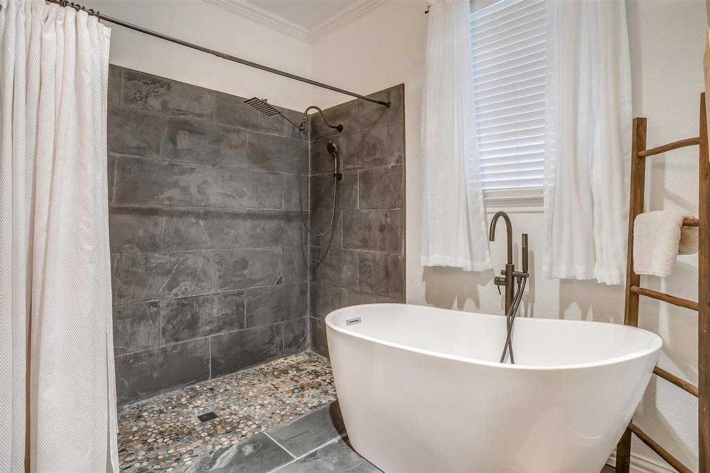 1008 Dapple Gray Road Crowley, TX 76036 - Photo 22 of 40