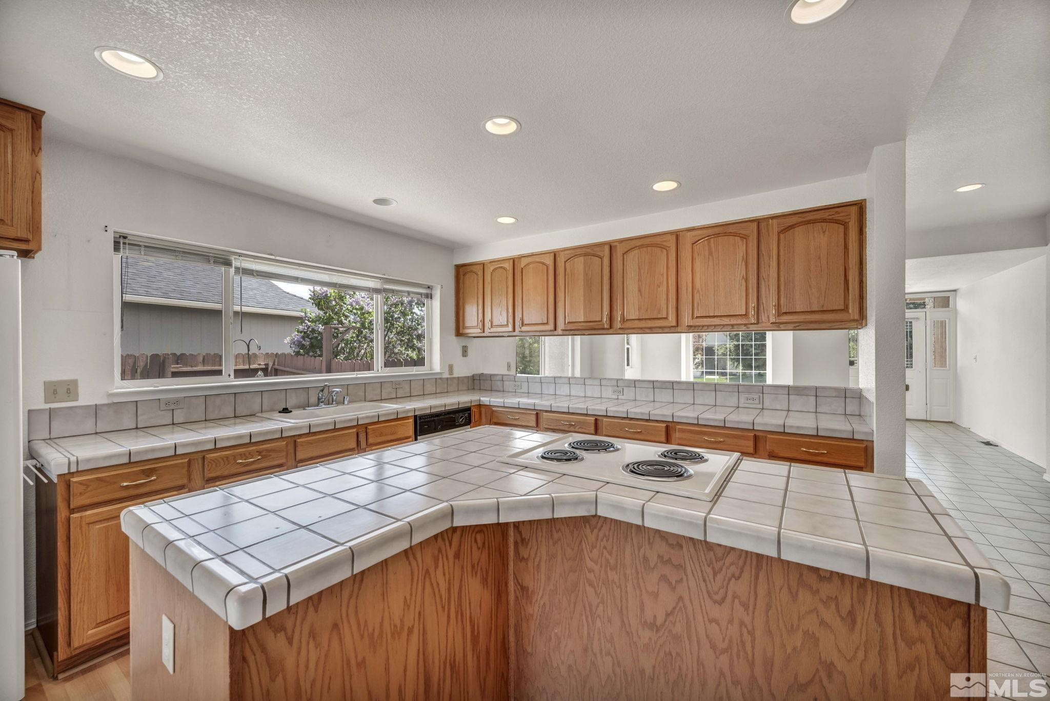 994 Sunview Drive Carson City, NV 89705 - Photo 12 of 24 Photo 12