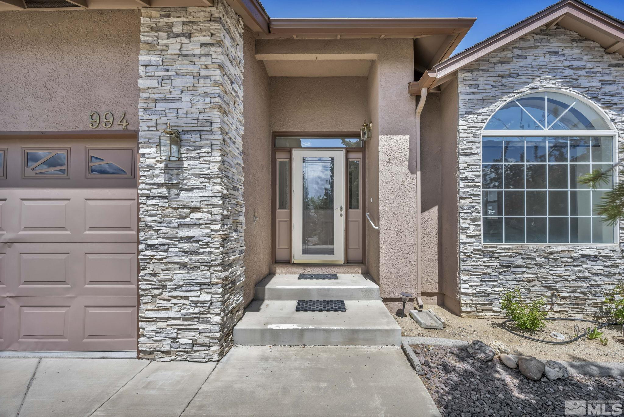 994 Sunview Drive Carson City, NV 89705 - Photo 4 of 24 Photo 4