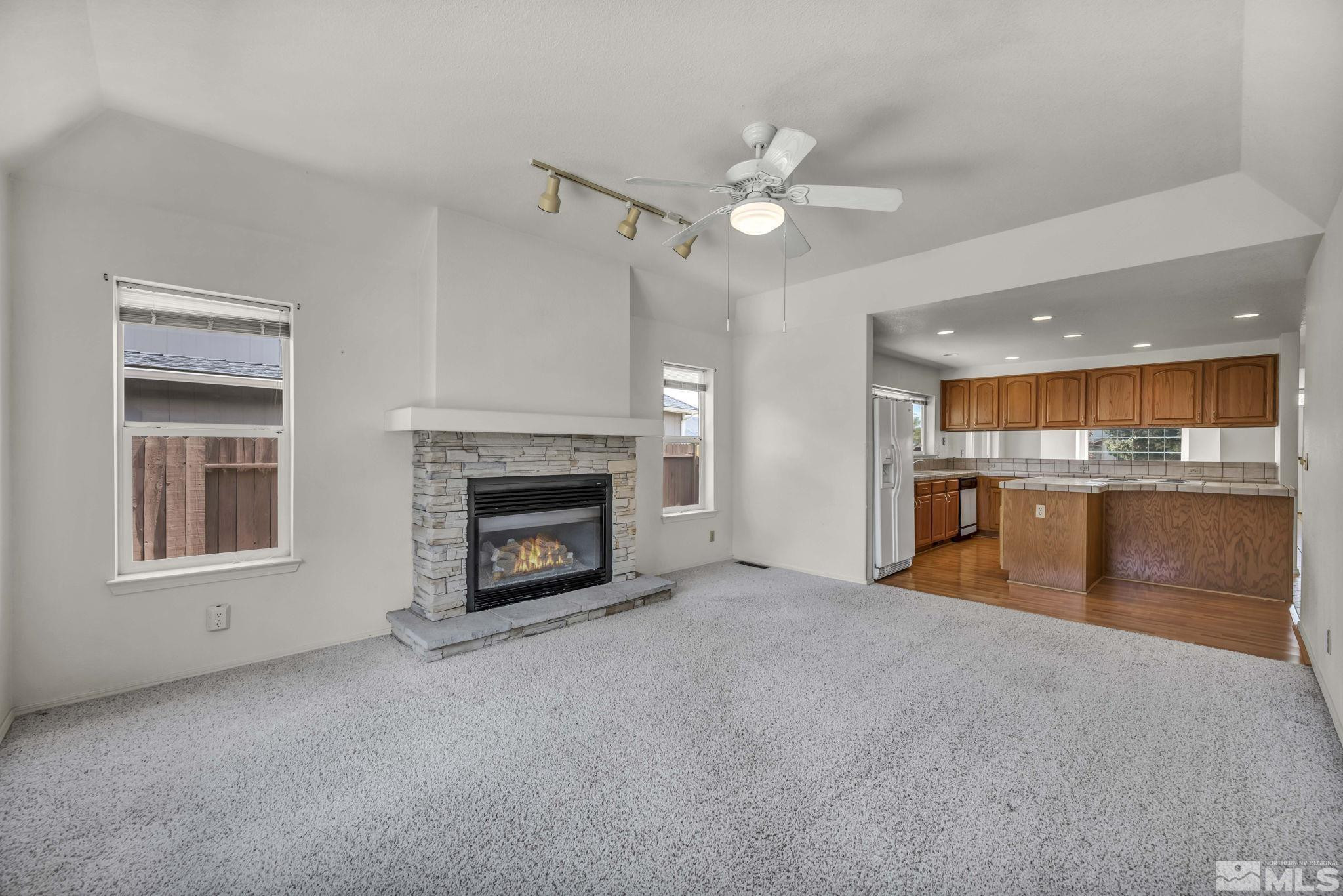 994 Sunview Drive Carson City, NV 89705 - Photo 10 of 24 Photo 10