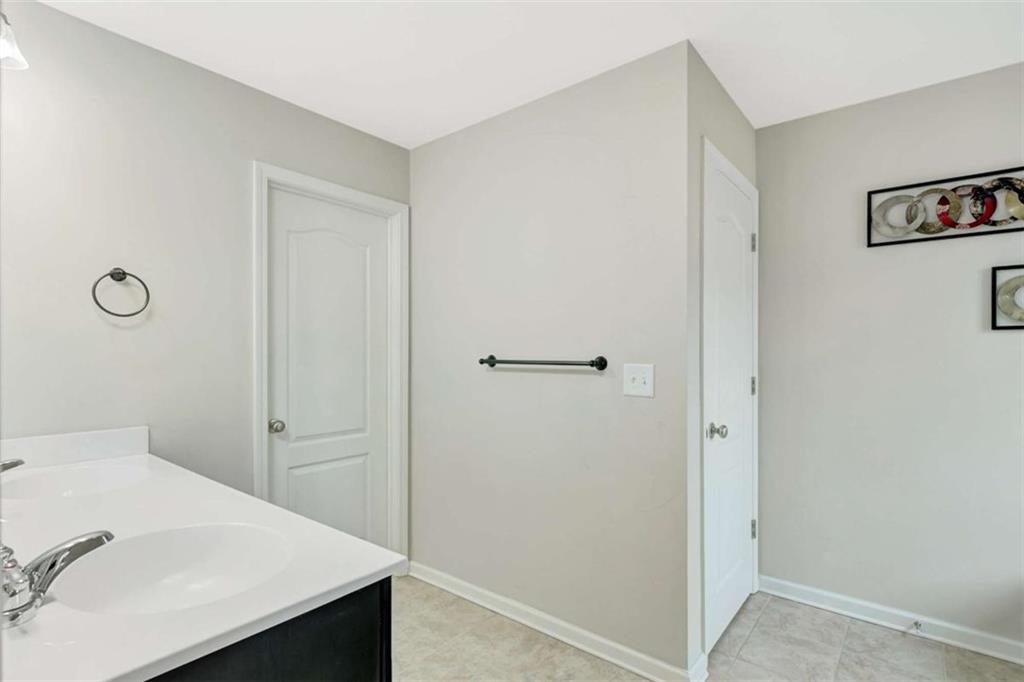 7765 Rutgers Circle Fairburn, GA 30213 - Photo 37 of 49