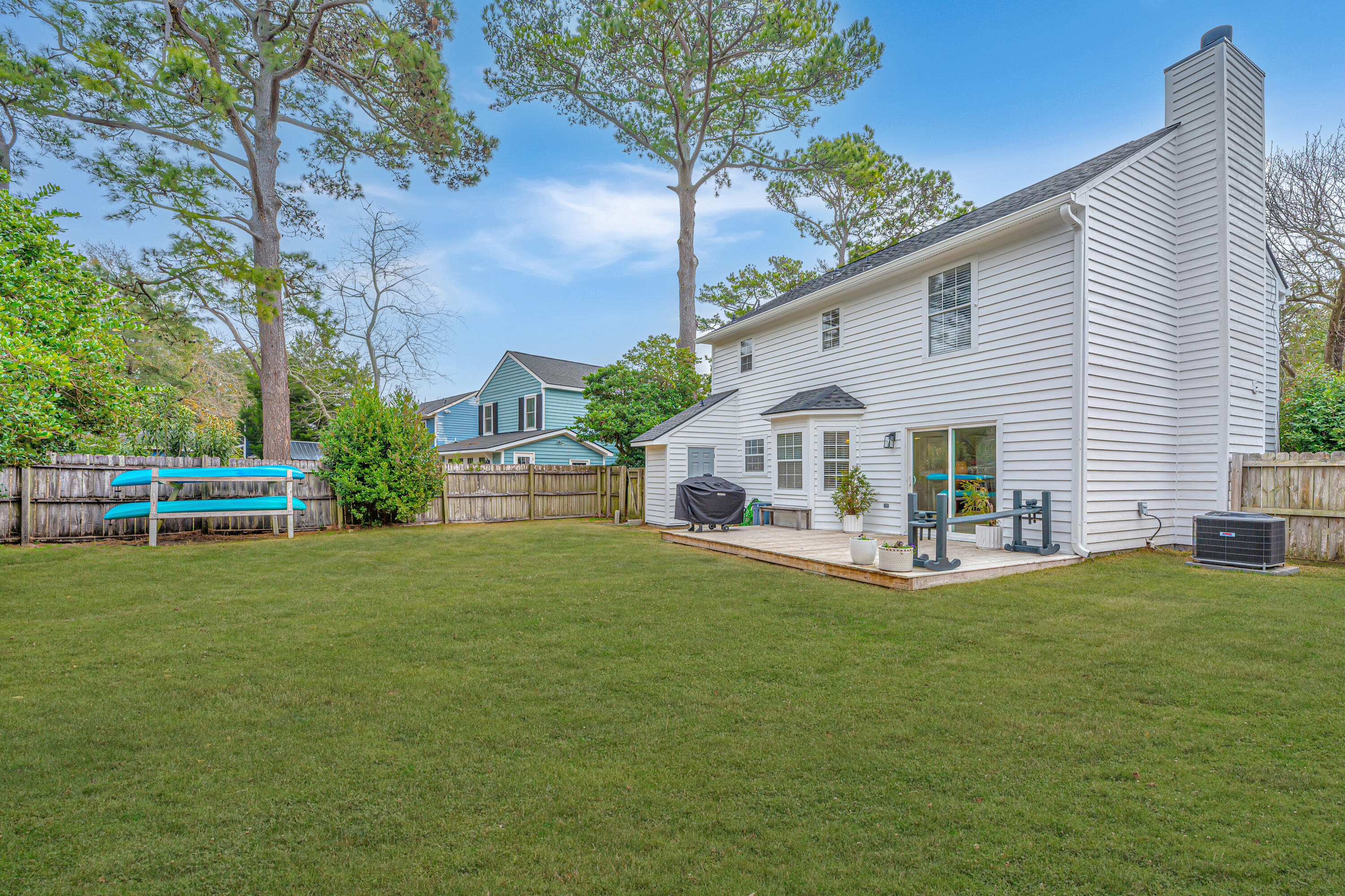 1423 Oak Landing Road Mount Pleasant, SC 29464 - Photo 36 of 41 1423OaklandingRd006