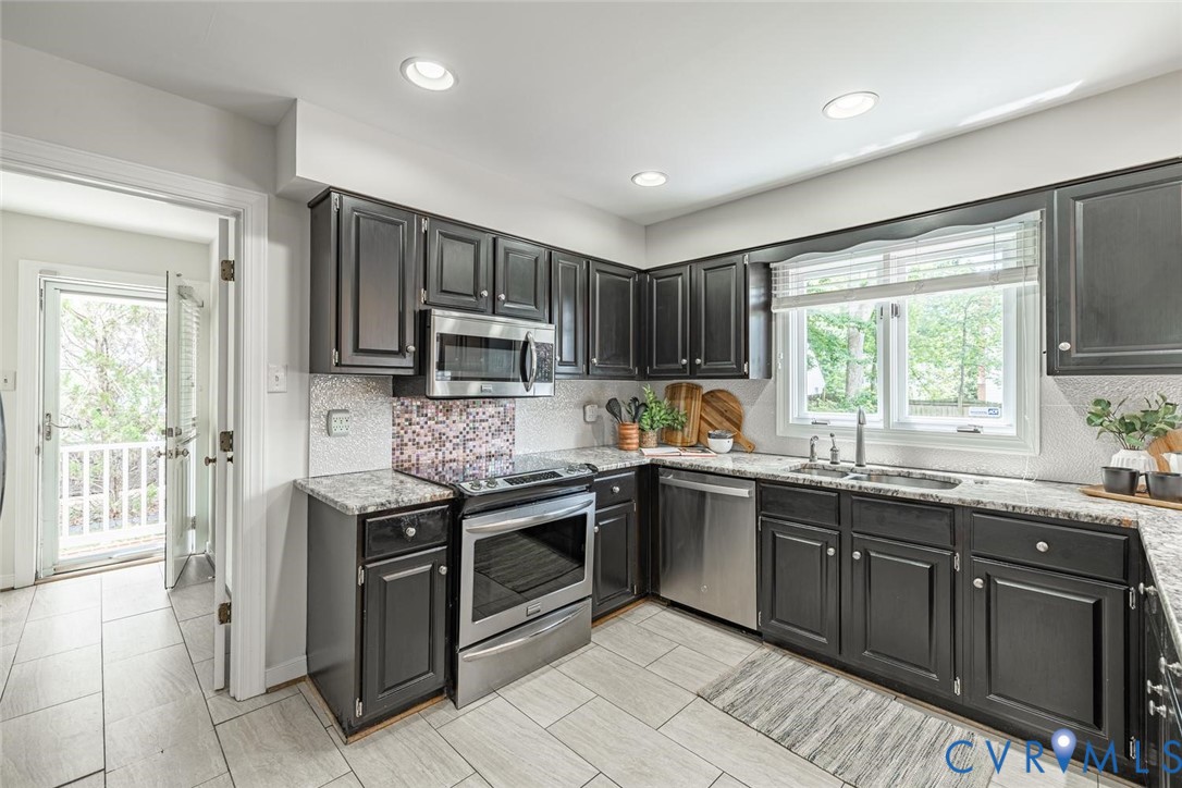 11925 Rutgers Drive Henrico, VA 23233 - Photo 11 of 50