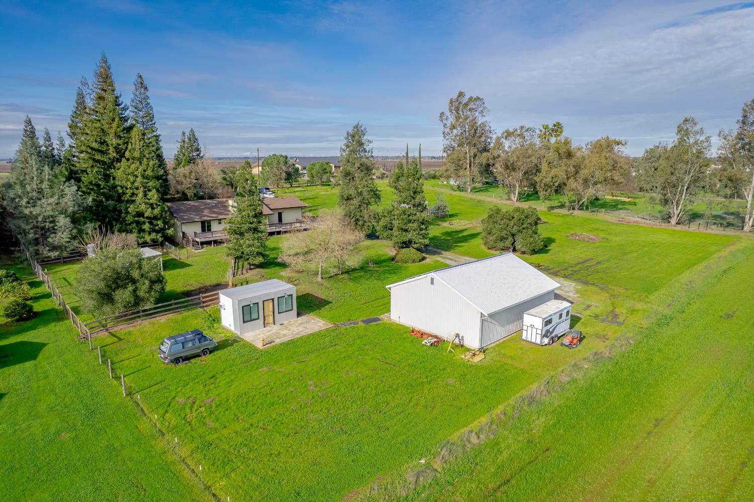 10919 Alta Mesa Road Wilton, CA 95693 - Photo 39 of 66 a view of a table and chairs in the garden