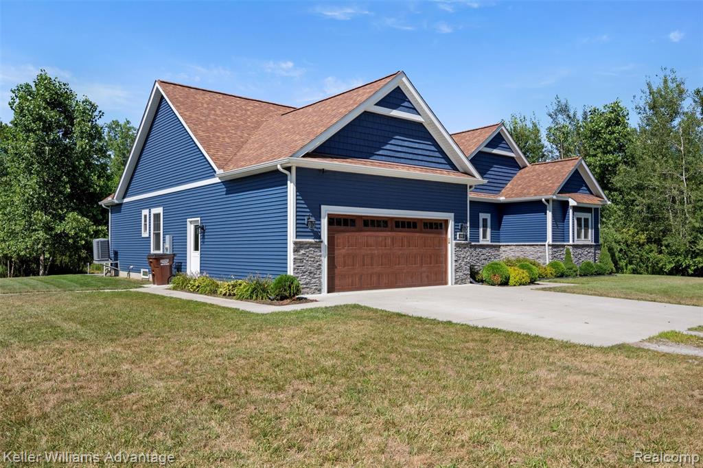 3880 Kane Road Carleton, MI 48117 - Photo 3 of 47 Gallery Image 3