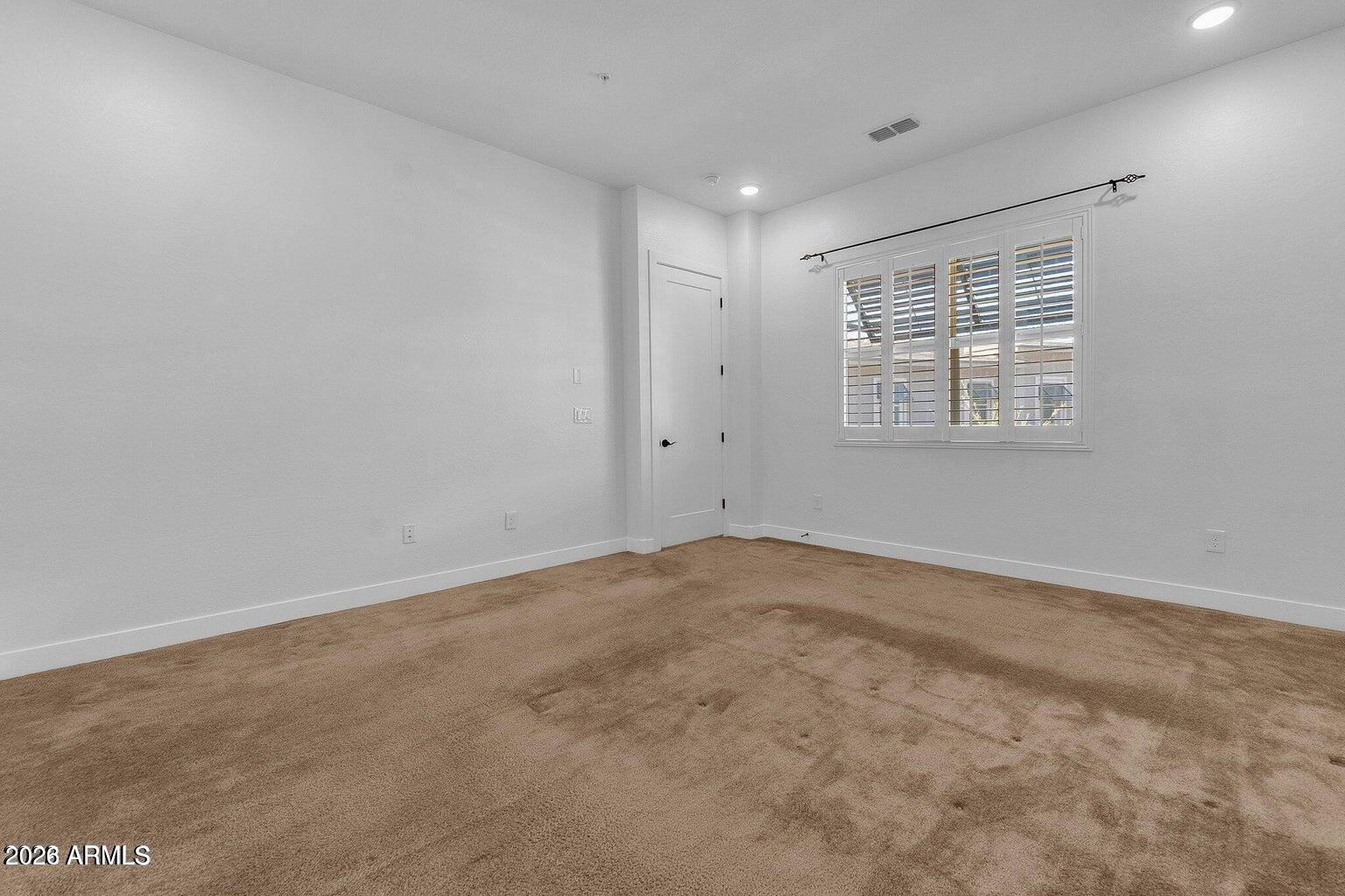 6565 East Thomas Road, Unit 1090 Scottsdale, AZ 85251 - Photo 6 of 15 1090 5