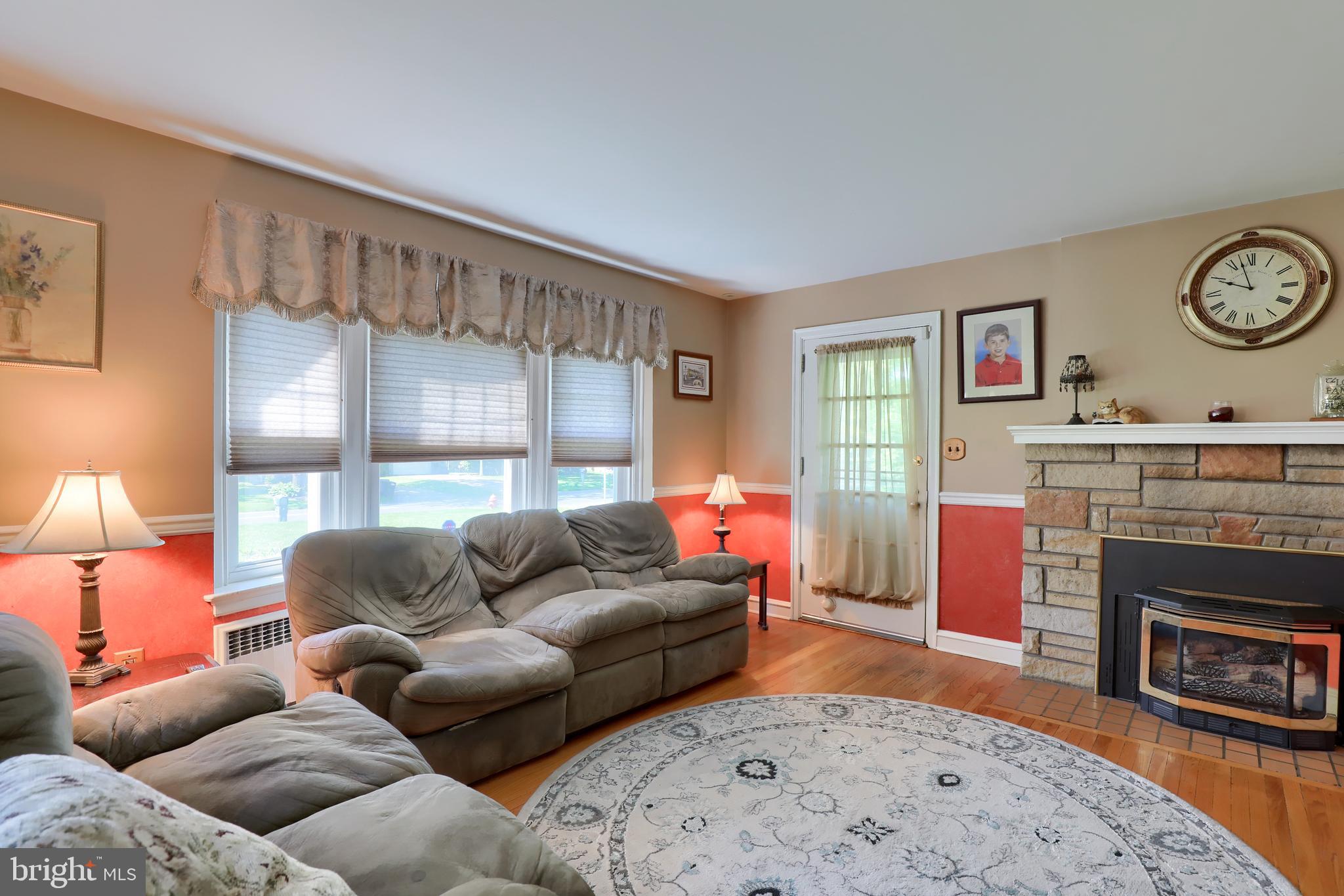 235 East Roseville Road Lancaster, PA 17601 - Photo 4 of 49 Gallery Image 4