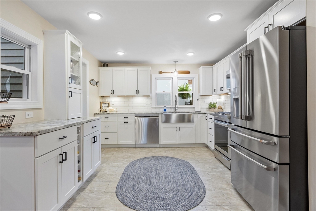 78 Wilder Road Leominster, MA 01453 - Photo 3 of 41