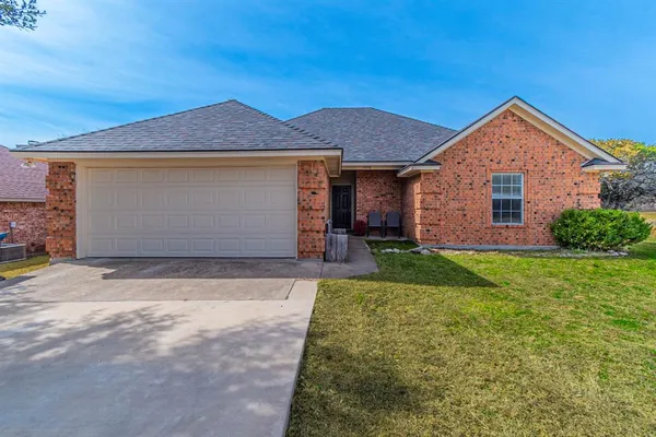 $244,900 | 5008 Guadalupe Court, Granbury, TX 76048