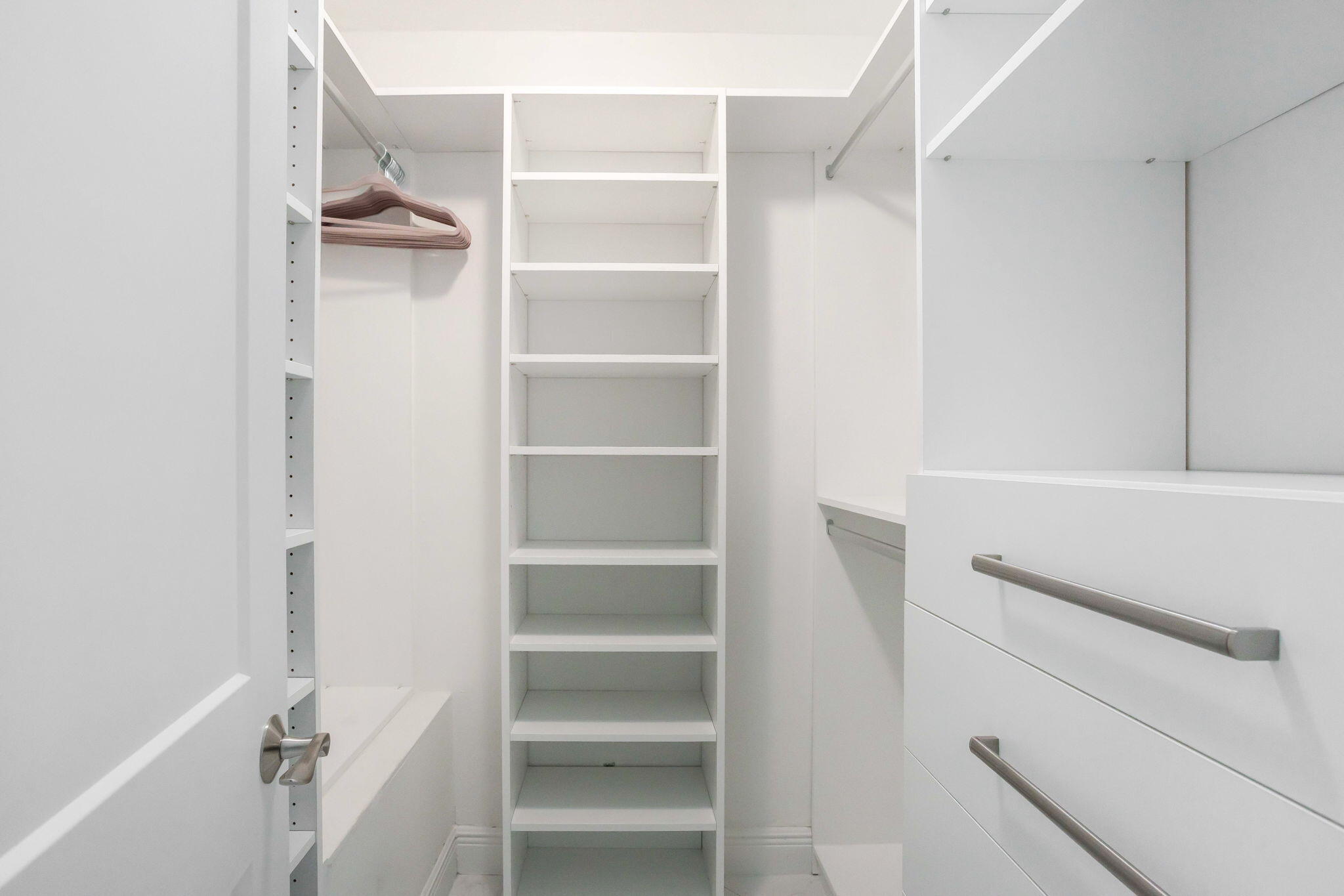 2400 Northeast 45th Street Lighthouse Point, FL 33064 - Photo 28 of 53 6-web-or-mls-0E2A2007-HDR