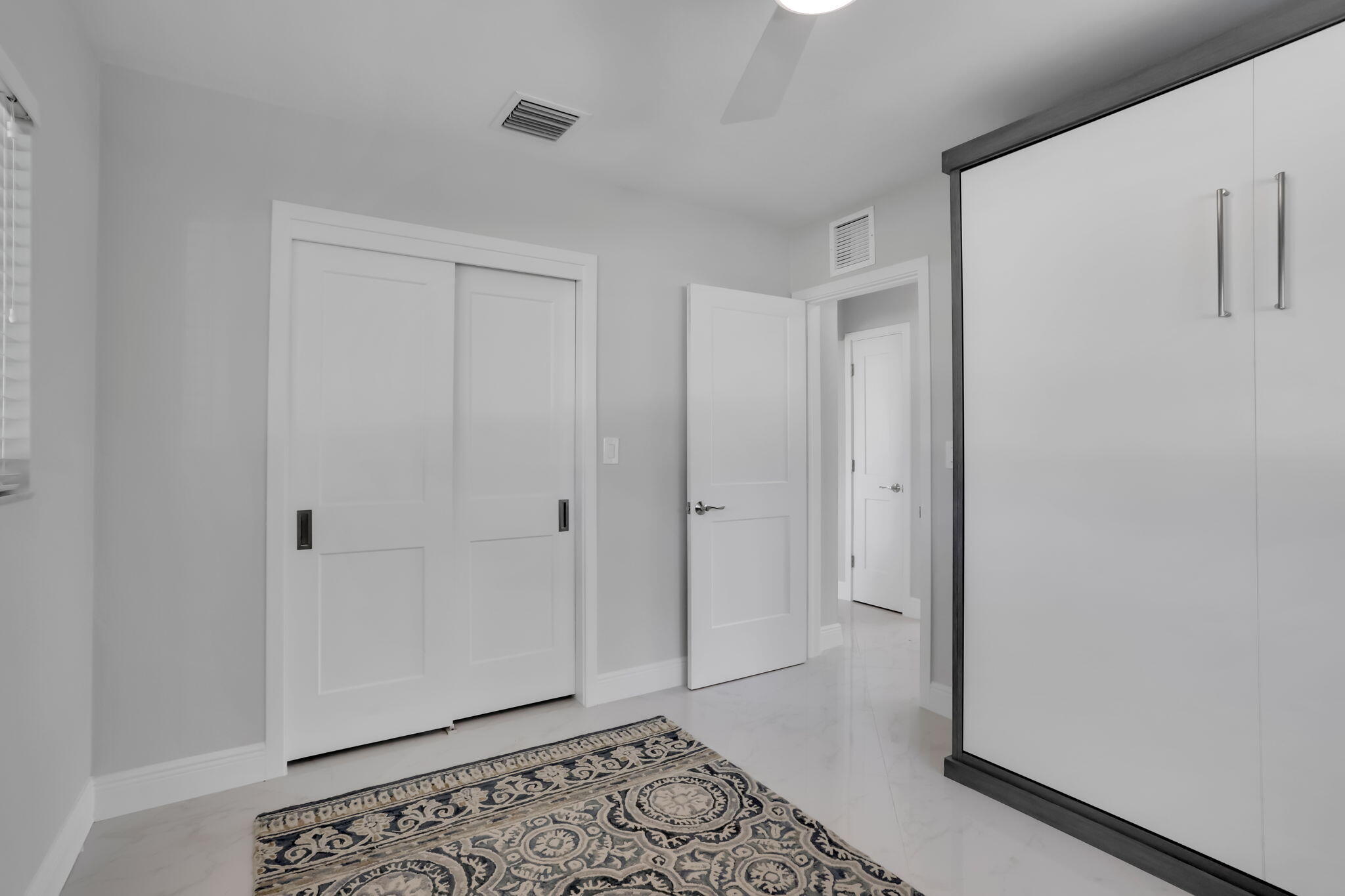 2400 Northeast 45th Street Lighthouse Point, FL 33064 - Photo 32 of 53 71-web-or-mls-0E2A2087