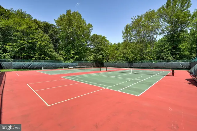 $725,000 | 118 Andover Drive, Kendall Park, NJ 08824