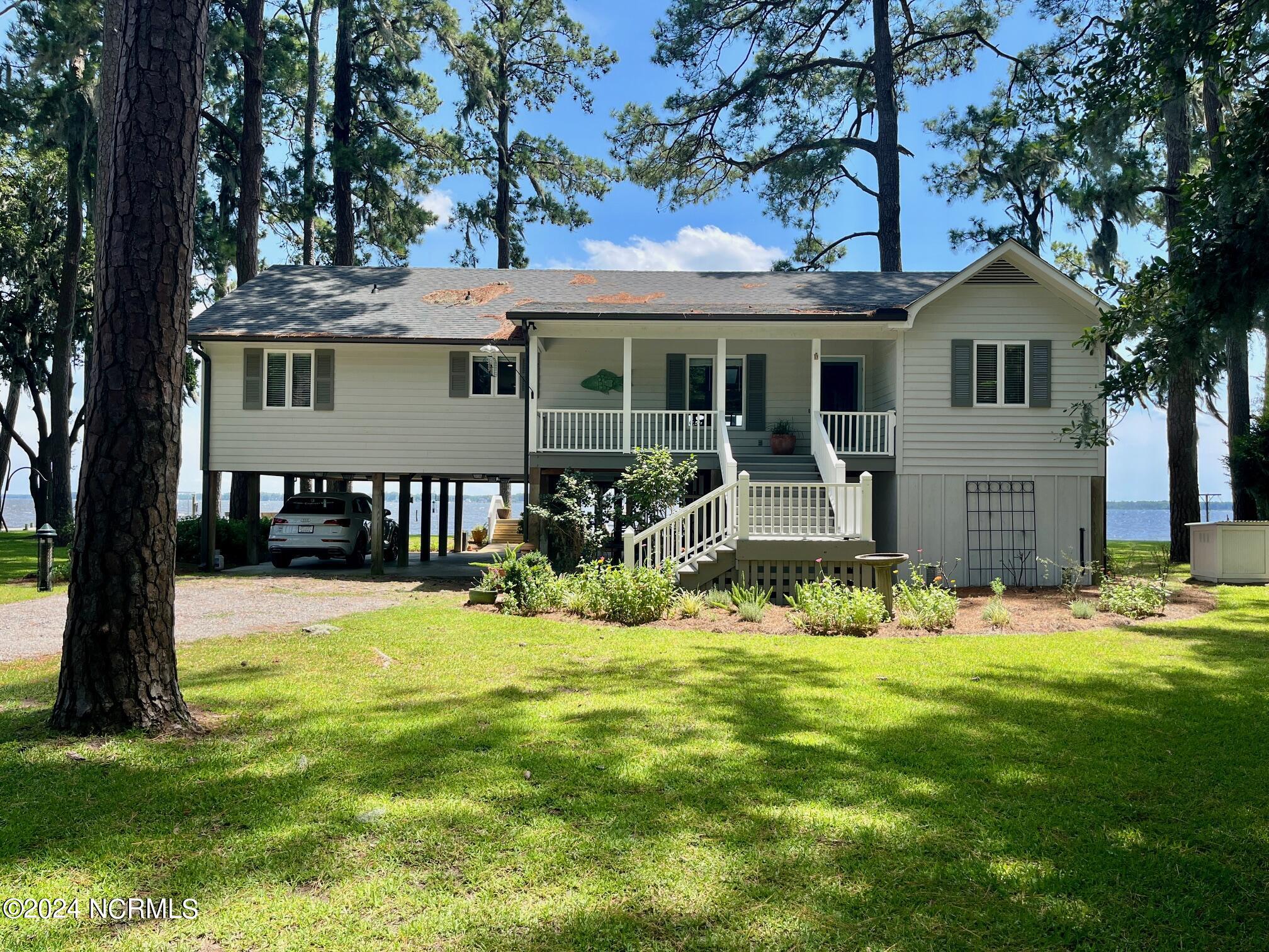 426 Kugler Kamp Road Washington, NC 27889 - Photo 2 of 3 IMG_1539
