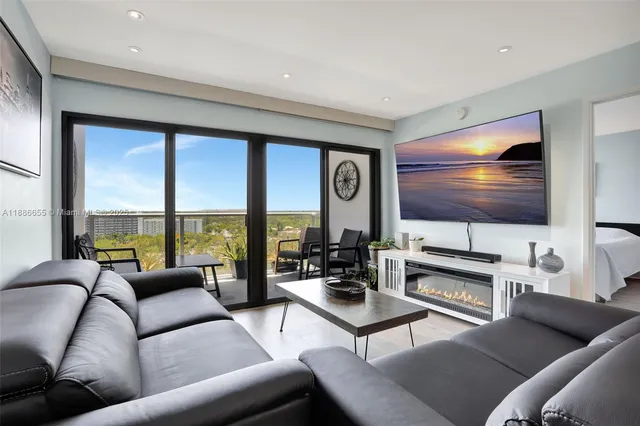 $439,000 | 1401 North Riverside Drive, Unit 1403, Pompano Beach, FL 33062