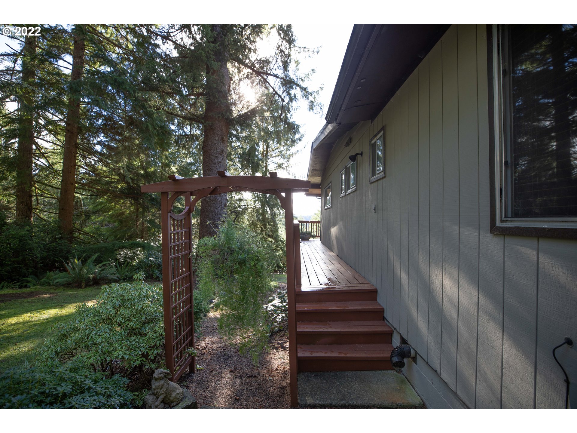 68227 Ravine Road North Bend, OR 97459 - Photo 26 of 32 Gallery Image 26