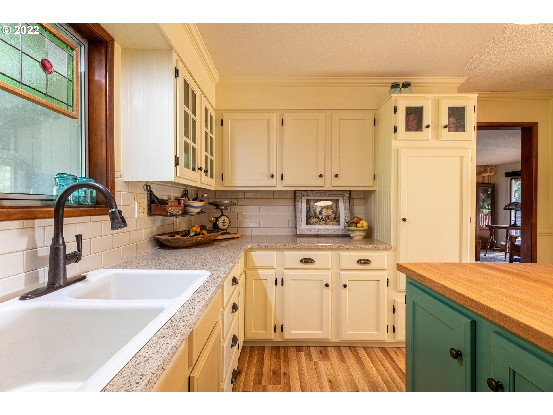68227 Ravine Road North Bend, OR 97459 - Photo 6 of 32 Gallery Image 6