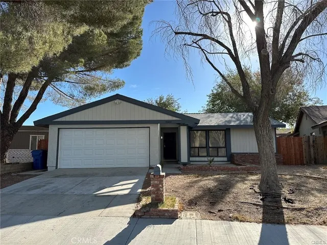 $3,000 | 44204 Foxton Avenue, Lancaster, CA 93535